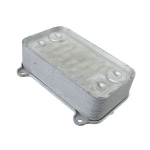 อะไหล่เปลี่ยนแทนที่ชุดระบายความร้อนน้ำมันเครื่อง Porsche 94810727603 สำหรับเครื่องยนต์ Cayenne - Product Image 3