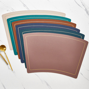 Mantel Individual de Cuero con Borde Dorado, 1.9mm de Grosor, Antideslizante, Color Sólido, para Uso en Comedor - Product Image 2
