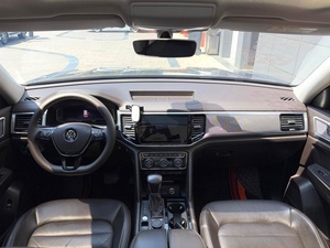 Auto Usata Volkswagen <span class=keywords><strong>Touareg</strong></span> 380TSI Automatica 7 Posti <span class=keywords><strong>Nera</strong></span> con Sedili Riscaldati e Ventilati, Tetto Panoramico, Sedili Elettrici e Induzione - Product Image 5