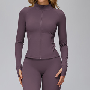 <span class=keywords><strong>Veste</strong></span> de yoga respirante et légère à manches longues avec poche zippée pour femmes, pour les sports de plein air et le fitness - Tailles plus grandes disponibles - Product Image 1