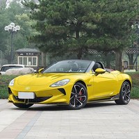 M-G Cyberster 2026 Mobil Sport Konvertibel Listrik Murni 2 Kursi Pintu Model Gunting Jarak Tempuh Jauh Performa Tinggi Roadster Premium