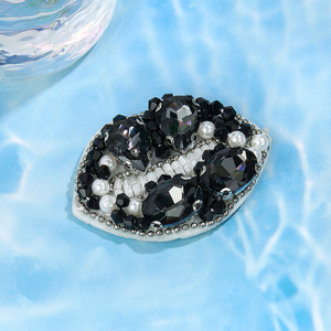 पैच रंगीन दिलचस्प थोक बिक्री क्रिसमस हैंडबुने तैयार उत्पाद ट्रेंडी वॉलेट बहुमुखी फ्फी पैच - Product Image 3