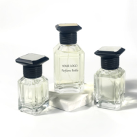 Meilleures ventes, flacons de parfum en verre uniques, vaporisateur carré, 30 ml, 50 ml, 100 ml, flacon de parfum vide pour huile essentielle, emballage en verre