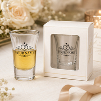 Coffret de verres à shot personnalisés pour mariage avec nom et date, coffret cadeau blanc, élégant ensemble de verres à vin de petite taille