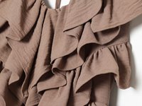 GX1317 Nouvelle Collection Été 2026 – Robe Courte Sexy Style Urbain à Bretelles et Volants, Dos Nu Élégant pour Soirées