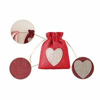Petit sac en jute pour Noël, sac cadeau, emballage de bijoux, sac anti-poussière avec cordon de serrage, sac de rangement pour bonbons en toile naturelle