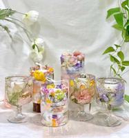 Saint-Valentin 2025 : Cylindre isotherme transfrontalier de roses éternelles et fleurs séchées, avec cire de soja gaufrée pour aromathérapie, Noël, Pâques