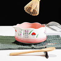 Ensemble de cérémonie du matcha avec outils, motif dégradé de fleurs de cerisier, boîte cadeau en céramique Sakura, bol à matcha avec bec verseur