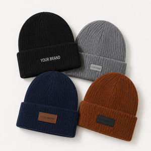 Bonnet en acrylique personnalisé <span class=keywords><strong>pas</strong></span> <span class=keywords><strong>cher</strong></span> avec logo brodé plat pour l'hiver, les voyages en extérieur et les cadeaux promotionnels – Bonnet en tricot côtelé - Product Image 1
