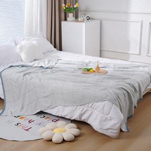 Manta de Cama Refrescante de Fibra de Bambú Ecológica para Uso en Verano, Decorativa y para Viajes - Product Image 2