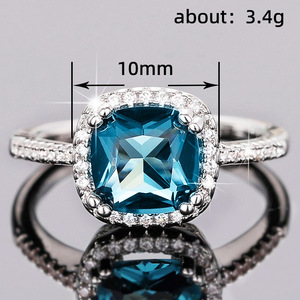 Anello da Donna Stile Vintage Reale con Tanzanite Quadrata Blu e Zirconia Cubica, Gioiello alla Moda - Product Image 5