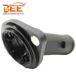 Alloggiamento termostato di alta qualità per VW Audi <span class=keywords><strong>Seat</strong></span> Skoda 045121121A - Product Image 4