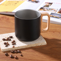 Mug à café en acier inoxydable 304 avec poignée en bois, tasse à café portable, design minimaliste moderne pour le camping en plein air