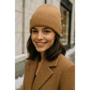 Bonnet en tricot blanc cassé pour femme avec détail rayé brillant, couvre-chef élégant et confortable pour le temps froid Beanie1139 - Product Image 4