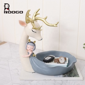 Roogo Light Luxe Creative Elk avec jolie fille Décoration de maison et de <span class=keywords><strong>salon</strong></span> Boîte de rangement Ornements Idées de décoration pour la maison - Product Image 4