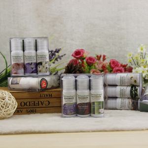 OEM/ODM Reine und Natürliche 3*15 ml Ätherische Öl-Flasche Wasserlöslicher Pflanzen-Extraktor für Ätherische Öle - Product Image 1