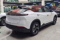 Voitures d'occasion comme neuves 2026 Dongfeng Aeolus L7 1.5T 205Pro PHEV SUV Compact Véhicules d'occasion Autonomie EV 205km Cuir Alliage Conduite à gauche