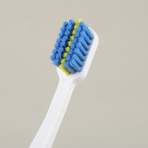 <span class=keywords><strong>Cepillo</strong></span> <span class=keywords><strong>de</strong></span> <span class=keywords><strong>Dientes</strong></span> <span class=keywords><strong>de</strong></span> Cerdas Suaves <span class=keywords><strong>para</strong></span> Ortodoncia, Limpieza Interdental <span class=keywords><strong>para</strong></span> Usuarios <span class=keywords><strong>de</strong></span> Aparatos Ortodóncicos, Suave con las Encías, Eliminación Profunda <span class=keywords><strong>de</strong></span> la Placa, <span class=keywords><strong>Cepillo</strong></span> <span class=keywords><strong>de</strong></span> <span class=keywords><strong>Dientes</strong></span> Suave - Product Image 3