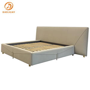 Cadre de lit moderne et luxueux de style européen minimaliste, taille Queen, avec tête de lit réglable rembourrée en mousse douce et cuir. - Product Image 6