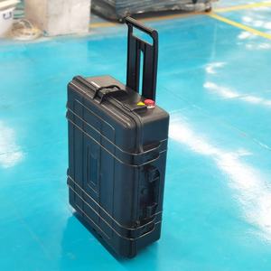 200W 100W 300W Maleta Equipaje Máquina <span class=keywords><strong>de</strong></span> limpieza láser <span class=keywords><strong>de</strong></span> fibra pulsada portátil <span class=keywords><strong>para</strong></span> pintura <span class=keywords><strong>de</strong></span> óxido <span class=keywords><strong>Manchas</strong></span> <span class=keywords><strong>de</strong></span> aceite Eliminación <span class=keywords><strong>de</strong></span> limpieza <span class=keywords><strong>de</strong></span> polvo - Product Image 5