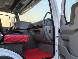 Usado Howo 371HP y 400HP Euro 3 estándar 6x4 rueda motriz izquierda Tractor camiones caballo camión con dirección izquierda rueda motriz - Product Image 5