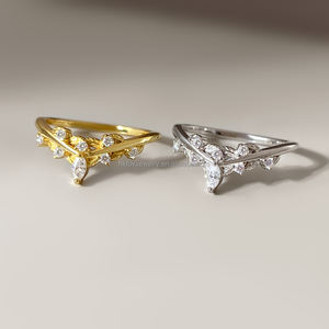 Bague empilable en agate mousse plaquée or 18 carats, classique, luxueuse, artisanale, pour femmes, pour mariage - Product Image 2