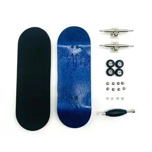 Tastiera da skateboard personalizzata all'ingrosso professionale di alta qualità con camion e ruote