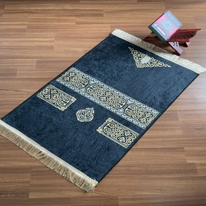 เสื่อละหมาดอิสลามแบบขายส่งและแบบม้วนเก็บได้ เสื่อละหมาดลายนูนสำหรับมัสยิด พรมละหมาดอิสลาม - Product Image 2