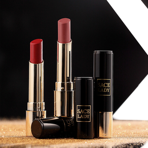 OEM Nouveau Magnifiquement <span class=keywords><strong>Poudre</strong></span> Rouge À Lèvres Nuances Satin Mat Révolution Finition Rechargeable Maquillage Original Satin Rouge À Lèvres - Product Image 4