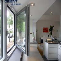 Fenêtre à battant en aluminium durable, fenêtre à cadre en aluminium, unité vitrée résistante aux intempéries pour les travaux de construction commerciale