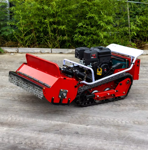 Tondeuse à fléaux industrielle télécommandée sur chenilles, moteur diesel 420cc, largeur de coupe 800mm, capacité de réservoir 5L, pour broyage d'herbe - Product Image 1