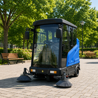 Balayeuse industrielle autoportée à batterie pour entrepôts, usines, parkings et routes