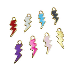 Colgante en forma <span class=keywords><strong>de</strong></span> trueno <span class=keywords><strong>de</strong></span> aleación <span class=keywords><strong>de</strong></span> Zinc dorado clásico Multicolor <span class=keywords><strong>de</strong></span> alta calidad, estilo <span class=keywords><strong>de</strong></span> gota <span class=keywords><strong>de</strong></span> aceite para joyería chapada en oro para niños - Product Image 4