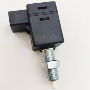 Brake <b>Light</b> <b>Switch</b> 93810-2J000 For Hyundai H-1 Kia Borrego Bongo Van Replacement Part - Product Image 2