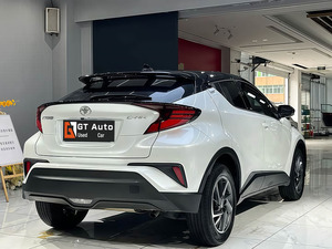 <span class=keywords><strong>Toyota</strong></span> C-HR SUV <span class=keywords><strong>2021</strong></span> 2022 2023 – Voiture d'occasion compacte et économique avec caractéristiques pratiques, traction avant, sièges en cuir, essence - Product Image 5