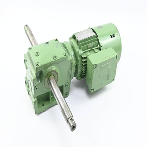 Приводной двигатель с редуктором PLC S40DT71D-4BM-Z S40 DT71D-4BM-Z - Product Image 1