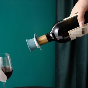 Wholesale Magic Hat <b>Wine</b> Bottle <b>Stopper</b> Seal Cork Cover Silicone Kitchen Tools - Product Image 1