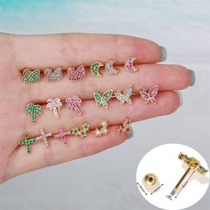 Pendientes Pequeños de Corona con Circonita Cúbica, Chapados en Oro de 18K, para Cartílago, con Forma de Mariposa, para Mujeres y Niñas - Product Image 2