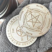 Pendule spirituel en bois éco-responsable transfrontalier en forme d'étoile à cinq branches avec base en bois gravée au laser