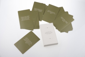 Cartes à jouer laminées mattes personnalisées de 350 g/m² avec impression de logo personnalisé et carte d'affirmation - Product Image 5