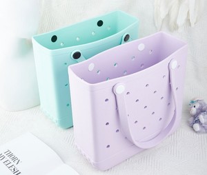 Nuevo Bolso de Mano Grande de Silicona EVA para <span class=keywords><strong>Mujer</strong></span>, Bolso de Playa con Diseño de Puntos, Resistente al Agua y Lavable - Venta de Fábrica - Product Image 4