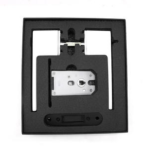 Cerradura de Puerta Minimalista Ecológica de Acero para Dormitorio, con Llave, para Uso en Hoteles y Apartamentos, Diseño Magnético Silencioso Moderno en Negro/Blanco/Gris, Fácil de Instalar - Product Image 6