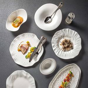 Plats en porcelaine de texture gaufrée de roche élégante d'usine pour la vaisselle de <span class=keywords><strong>restaurant</strong></span> gastronomique assiettes de service en céramique blanche uniques - Product Image 6