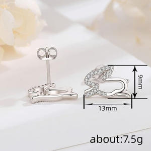 Boucles d'oreilles clous Finud Lapin en argent 925 avec cristaux pavés, design animal mignon, unisexe, pour usage quotidien - Product Image 6