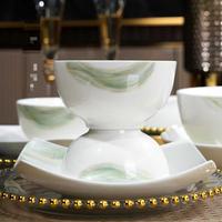 Service de table en porcelaine fine à motif floral pêche, vaisselle élégante en céramique avec bordure argentée pour la maison, les dîners et les banquets de mariage