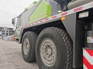 Grue sur camion Zoomlion d'occasion de 80 tonnes haute puissance en bon état à vendre Grue sur camion Zoomlion - Product Image 2