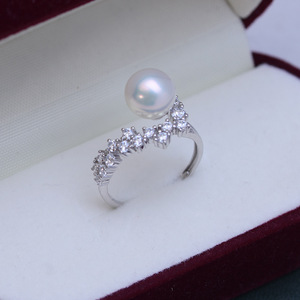 Anillo de Plata S925 con Perla Redonda Blanca de 8-9 mm de Zhuji Danshui, Luz Intensa y Pequeñas Imperfecciones, Diseño Abierto para Venta al por Mayor - Product Image 4