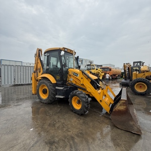 รถแบคโฮล JCB 3CX มือสอง นำเข้าจากอังกฤษ ระบบขับเคลื่อน 4 ล้อ พร้อมบุ้งกี๋ 4in1 สำหรับงานก่อสร้างและงานถนน - Product Image 1