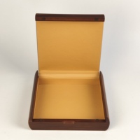 Boîte en bois MDF carrée verrouillable à bords incurvés, avec couvercle ajouré arabe, gravée au laser, personnalisable, pour chocolats et fruits secs – Vente en gros