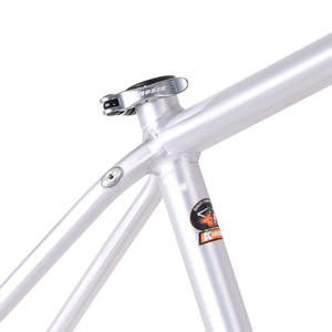 Marco <span class=keywords><strong>de</strong></span> <span class=keywords><strong>bicicleta</strong></span> <span class=keywords><strong>de</strong></span> montaña rígida <span class=keywords><strong>de</strong></span> aleación <span class=keywords><strong>de</strong></span> <span class=keywords><strong>aluminio</strong></span> <span class=keywords><strong>de</strong></span> 27,5 pulgadas, enrutamiento <span class=keywords><strong>de</strong></span> Cable interno, marco <span class=keywords><strong>de</strong></span> <span class=keywords><strong>bicicleta</strong></span> Mtb <span class=keywords><strong>de</strong></span> liberación rápida <span class=keywords><strong>de</strong></span> 10*135mm - Product Image 4